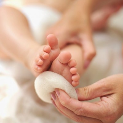 Натуральна дитяча губка із конжаку для купання Kokoso Baby